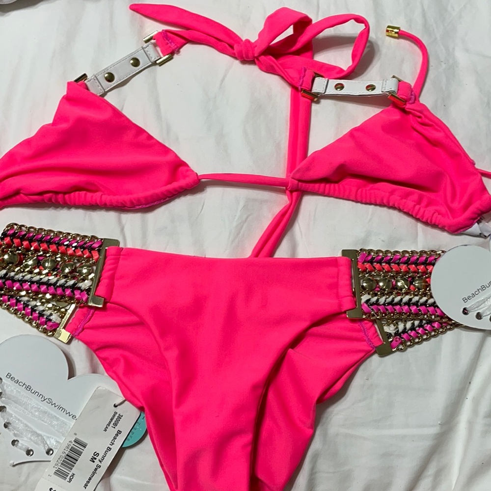 Beach bunny bikini
